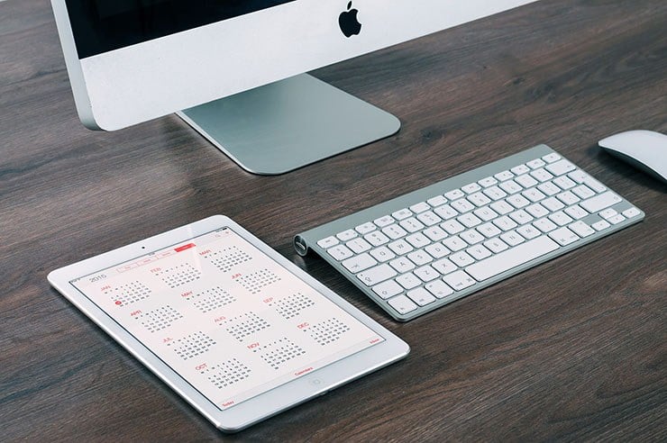 calendrier-ipad-desktop-apple-pexels | MemberPress